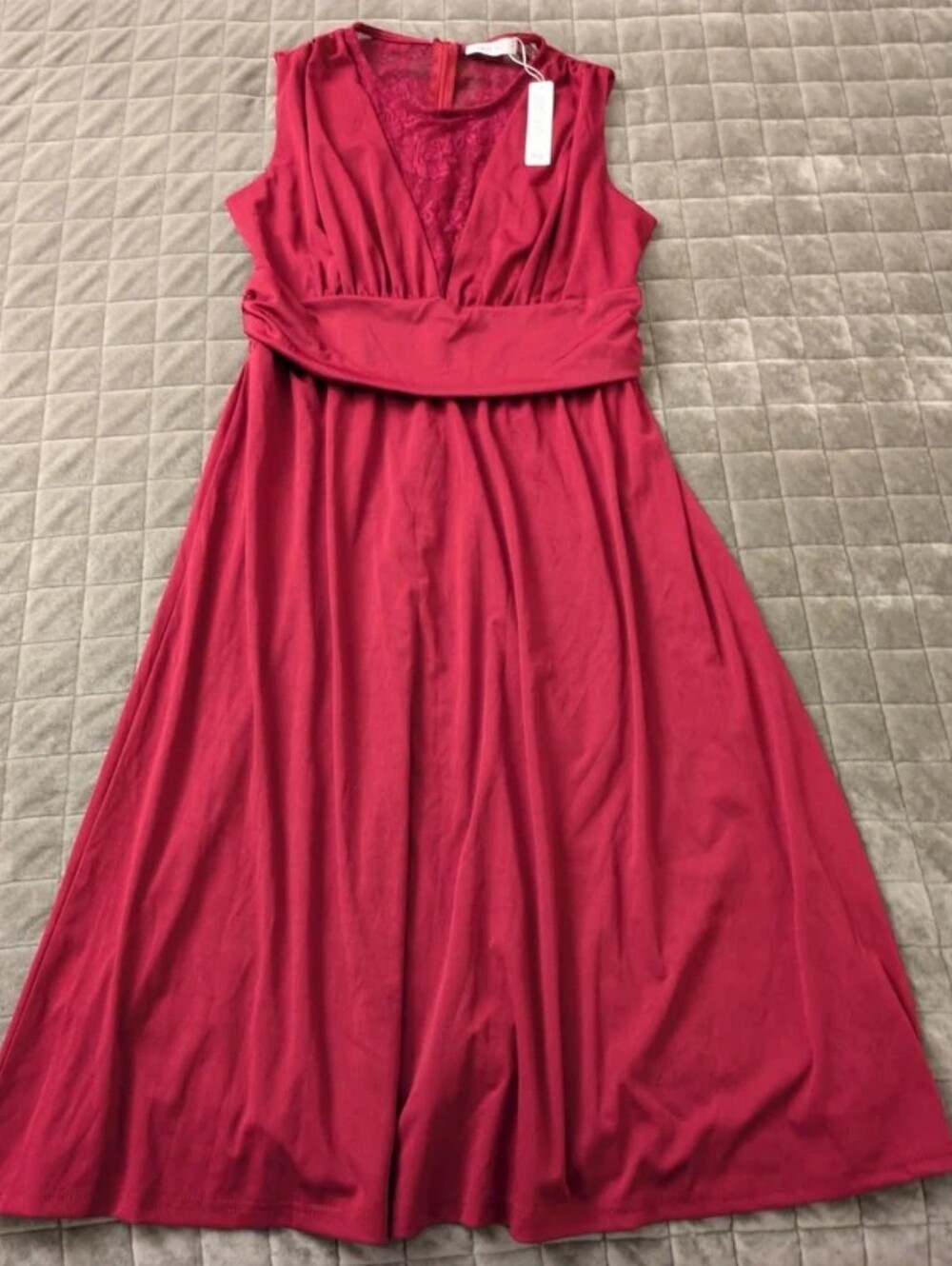 Liumilac Large Sleeveless Dress